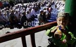 Umat Islam di China Salat Id