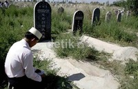 Bagi yang ditinggalkan berharap arwah keluarga mereka dapat diterima di sisi Allah dan mengampuni dosa-dosa semasa hidup.