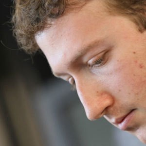 Zuckerberg akan Berhenti Pimpin Facebook?