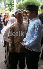 Pejabat dan Politisi Hadiri Open House JK