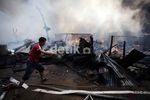 Api Lalap Pemukiman Padat di Pondok Bambu