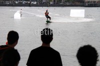 Permainan sekaligus olahraga ini bisa dinikmati oleh semua orang, baik pemula maupun profesional.