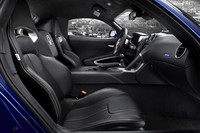 Interior SRT Viper. SRT sendiri merupakan singkatan dari Street and Racing Technology. (Dok Chrysler).