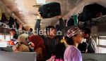 Arus Mudik di Stasiun Senen Masih Ramai