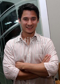 Nino Fernandez saat ditemui di Apartemen Lavande, Tebet, Jakarta Selatan, Kamis (23/8/2012). (Gusmun/detikHot).