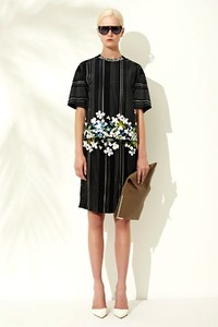 3.1 Phillip Lim, Resort 2013. New York Fashion Week 2013. [dok. 3.1 Phillip Lim]