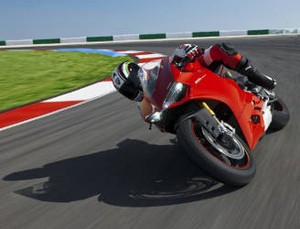 5 Cacat Bikin Ducati Tarik Panigale