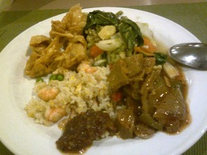 Menu Spesial di Akhir Ramadhan..Hmm, Lazzizz..