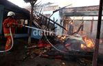 4 Rumah di Jl Bangka Hangus Terbakar