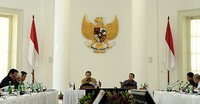 Rapat terbatas berlangsung di ruang Garuda Istana Kepresidenan Bogor. (Setpres/Cahyo Bruri Sasmito).