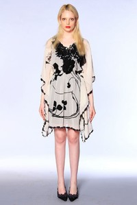 Anna Sui, Resort 2013. New York fashion Week 2013. [dok. Anna Sui]