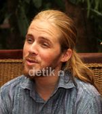 Silaturahmi Bersama Debu