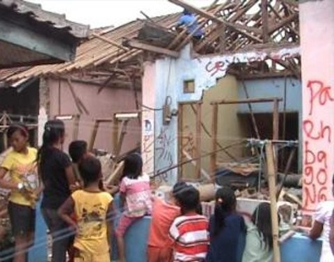 Divonis 7 Tahun, Rumah Pembunuh Bocah Perempuan Dirusak Warga 