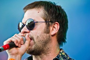 Vokalis Kasabian Sangat Memuja Pentolan The Cure