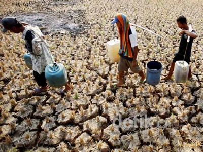 Warga Bekasi Mulai Kesulitan Air Bersih
