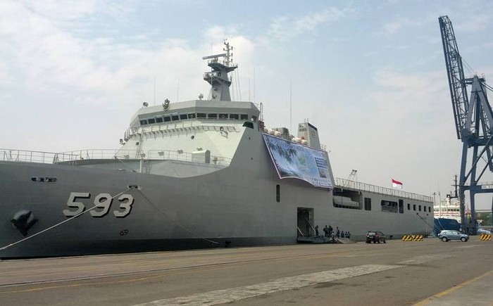 Menko Kesra Luncurkan Sail Morotai 2012 untuk Tanamkan Cinta Bahari