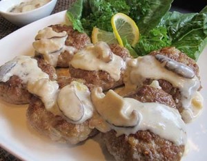 Resep Daging: Burger Steak Saus Jamur