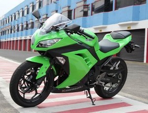 Kawasaki Daftarkan Motor Ninja 300