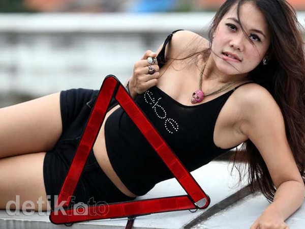 Pengalaman Dewi Dapat 3 Surat Cinta