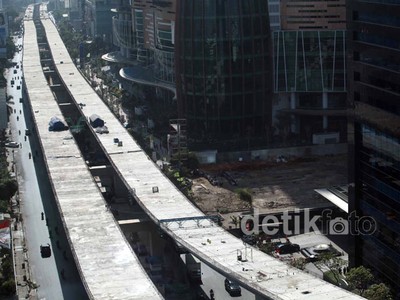 Flyover Casablanca Ditargetkan Rampung Akhir 2012