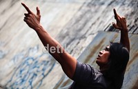 Nama Hercules tak sekedar nama pinjaman yang hanya ia jadikan sebagai gimmick. Nama tersebut juga merepresentasi fisiknya yang kekar dan berotot bak binaragawan.