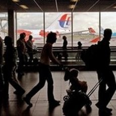Ada Temuan Bom Sisa PD II, Bandara Amsterdam Ditutup Sebagian