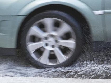 Mayoritas Ban Mobil di Jakarta Kurang Angin