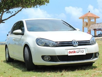 Menguji Performa Si Lalat VW Golf TSI
