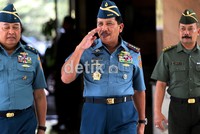 Acara ini juga dihadiri oleh Panglima TNI Laksana TNI Agus Suhartono.