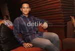 Choky Sitohang Tampil Cool