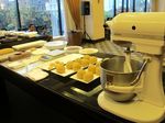 Rayakan Festival Moon Cake di Pearl JW Marriott