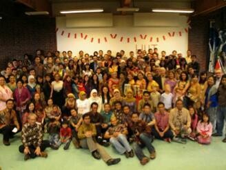 Ke Ujung Buana Melanglang, Identitas RI Jangan Hilang 