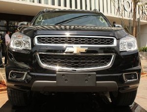 Trailblazer Pede Dekat-dekat Fortuner dan Pajero