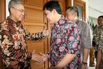 Kaukus Anak Bangsa Cinta Damai Temui Try Sutrisno