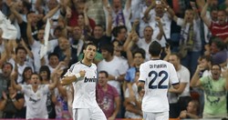 Cristiano Ronaldo merayakan gol yang dibuatnya. REUTERS/Juan Medina.