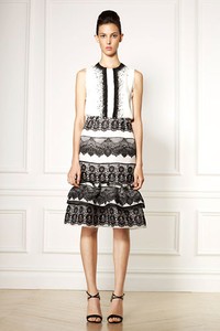 Carolina Herrera, Resort 2013. ,New York Fashion Week 2013. [dok. Carolina Herrera]