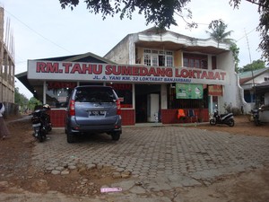 Ups! Tahu Sumedang Nyasar ke Kalimantan Selatan