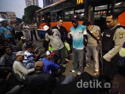 99 Tersangka Rusuh Cengkareng Diamankan
