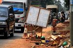 Pemasangan Pipa Air Minum Bikin Macet