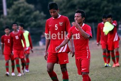 Timnas U-22 berlatih ringan.