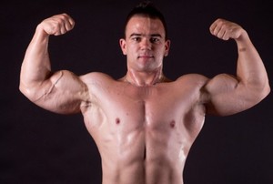 Protein Hulk, Perbesar Otot Tanpa Harus Olahraga
