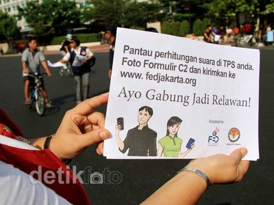 Ayo Jepret & Kirim Hasil Penghitungan Suara
