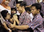 Jokowi-Ahok-Mega di Tengah Massa Kotak-kotak