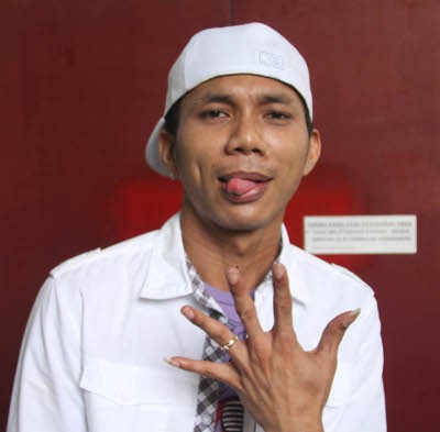 Ditanya Soal Istri Hamil Duluan Sebelum Menikah, Norman: Didoakan Saja