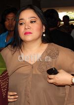 Annisa Bahar Laporkan Suami Thessa Kaunang