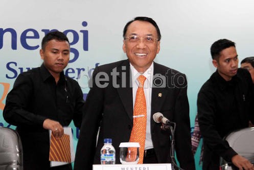 Jero Wacik: TDL Listrik Dipatok Naik 15 Persen