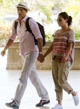 10 Kabar Terheboh Selebriti Dunia Saat Ini (2)