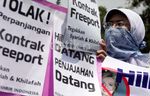 Kedatangan Hillary Clinton ke Jakarta Diprotes