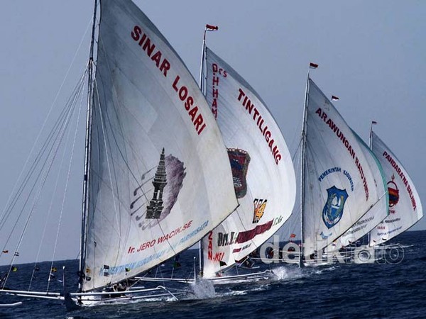 35 Perahu Ikuti Sandeq Race 2012