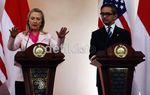 Hillary Clinton Bertemu Marty Natalegawa